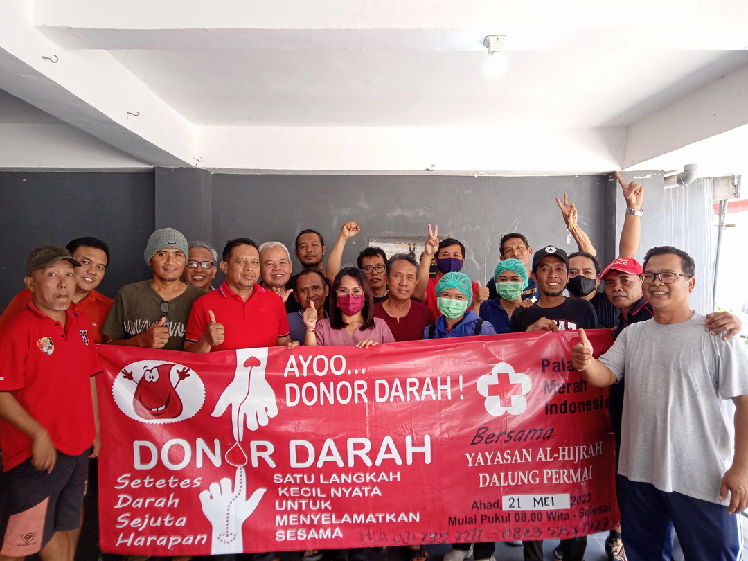 Bantu Ketersediaan Darah, Musholla Al-Hijrah Gelar Donor Darah Bersama Jama'ah